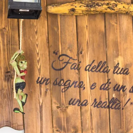 Nocleg ze śniadaniem Il Folletto Del Stresa